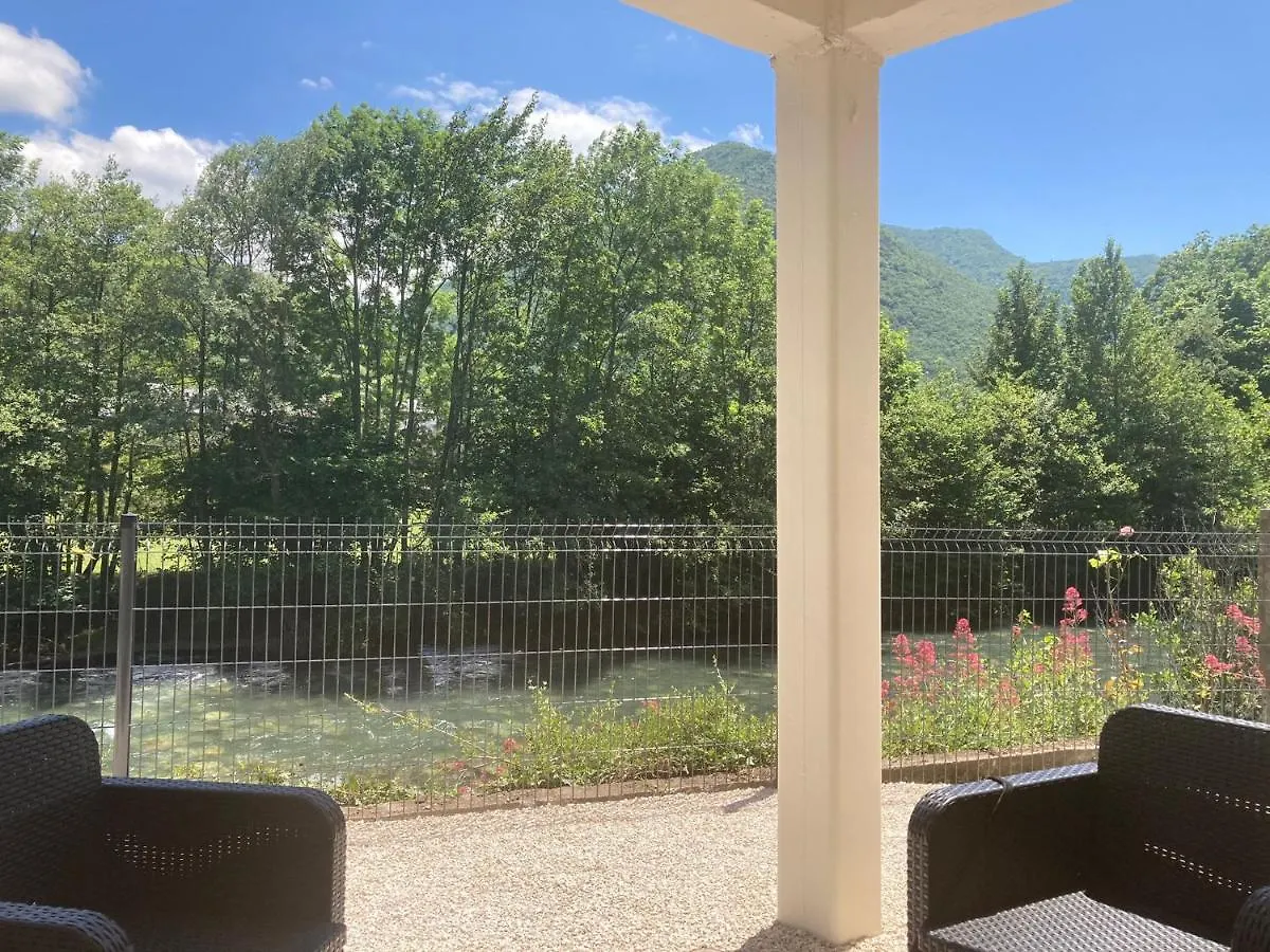 Maison 4 Personnes En Bord De Riviere Sarrancolin